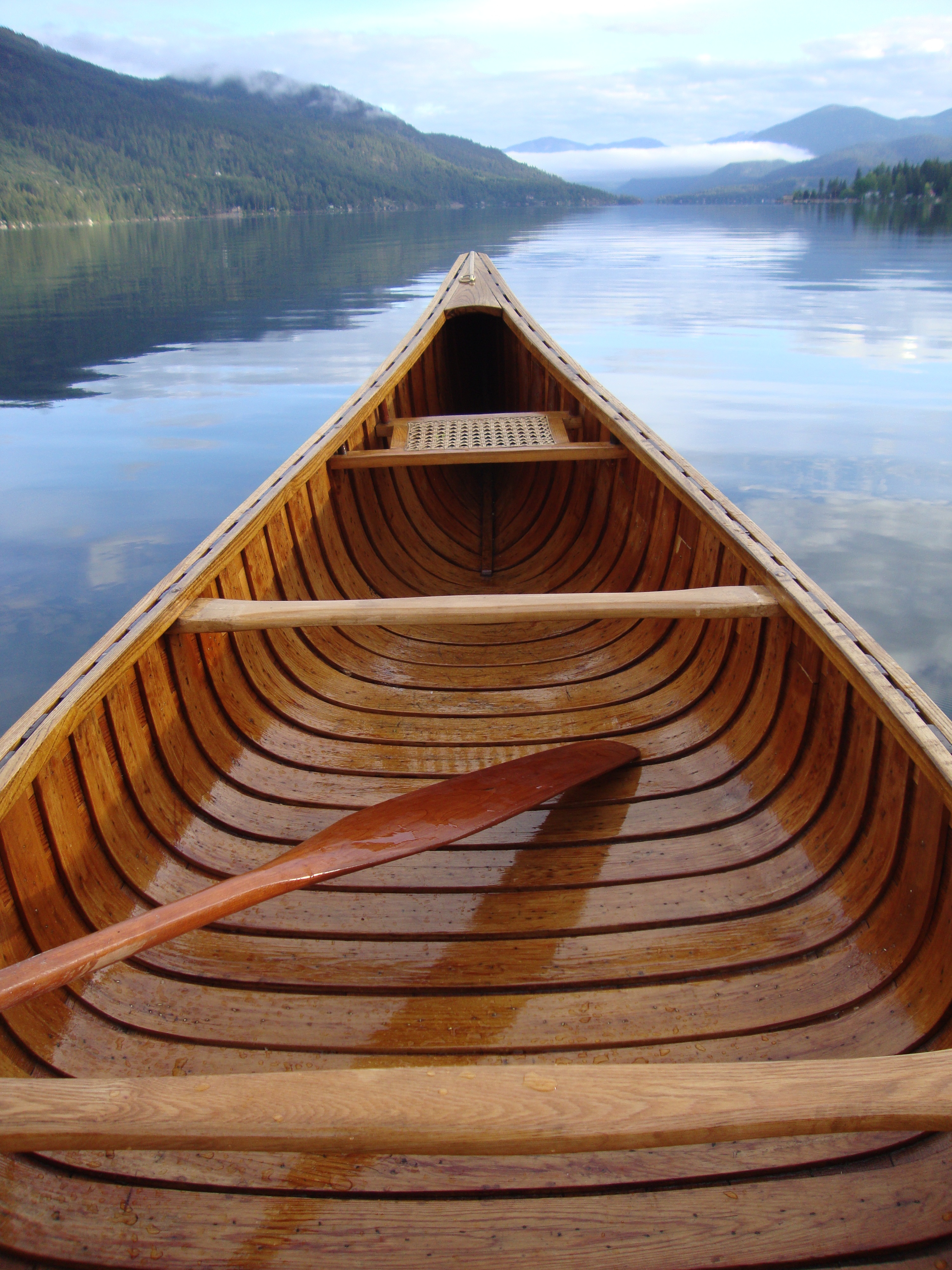 Paddle and Sail: Four Aces: The Unbeatable Chestnut Wood-Canvas Canoes
