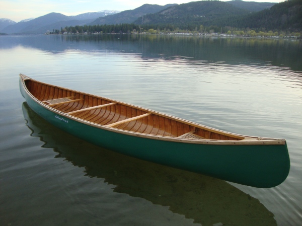 Chestnut Canoes: An Identification Guide to their Wood 